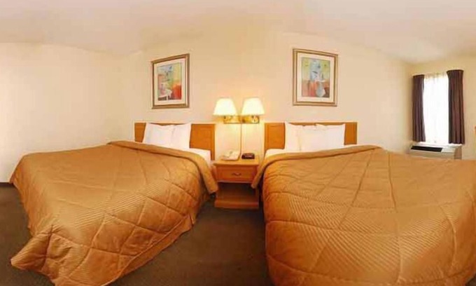 Revloc Hotel | Comfort Inn