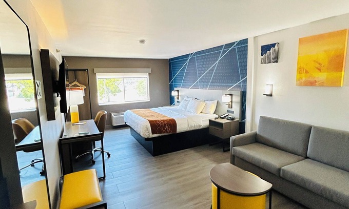 Terre Haute Hotel | Comfort Suites Terre Haute University Area