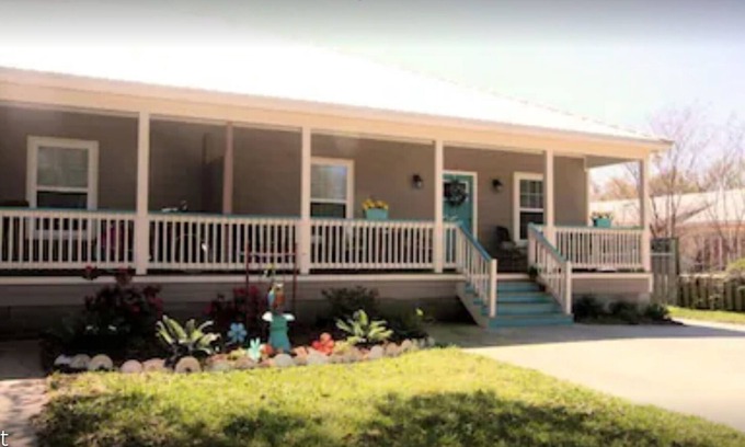 Bay St Louis Apartment | Comfortable, Spacious & Great Location!