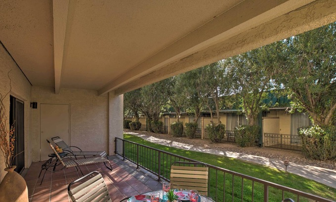 Inner Circle Condo | Condo w/ Pool Access - Walk to Salt River Fields!