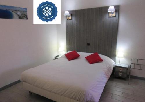 Saintes Hotel | Contact Hotel de France