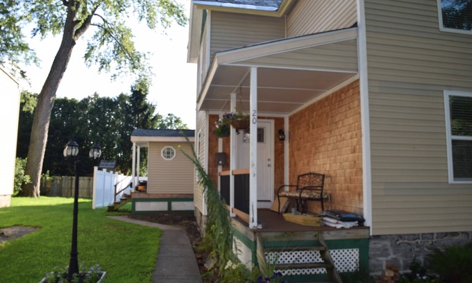 Glens Falls Apartment | Convenient 2-bedroom apartment in Glens Falls with WiFi