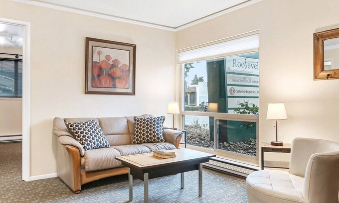 University District Apartment | Convenient Location in Seattle's U District
