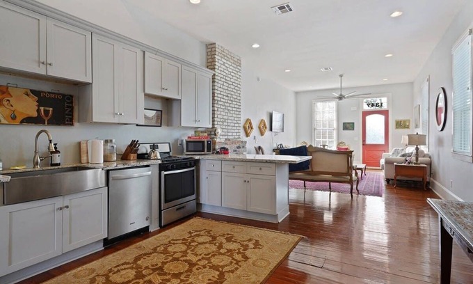 Saint Roch House | Cool Voodoo Art Pad- 4br near the Marigny!