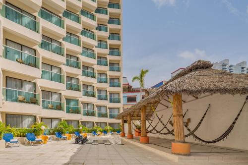 Club Deportivo Hotel | Copacabana Beach Hotel Acapulco