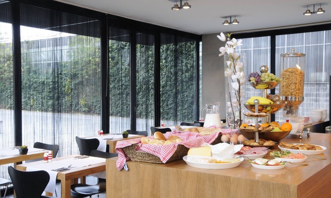 Lommel Hotel | Corbie Lommel