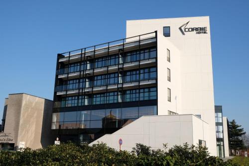 Lommel Hotel | Corbie Lommel Ring