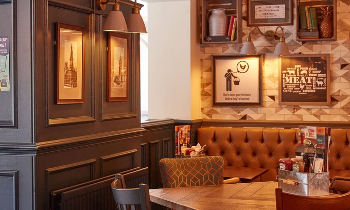 Heaton Hotel | Corner House Hotel by Greene King Inns