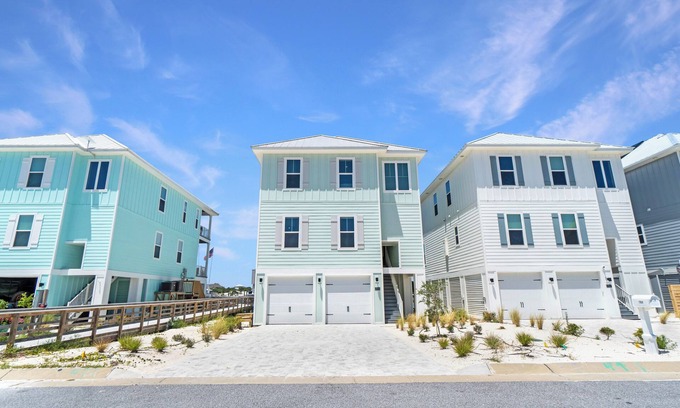 Ono Island House | Costie’s Place | Brand-New Luxury Waterfront Home in Perdido Key