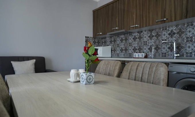 Vasilia Apartment | Cosy 1+1 penthouse in the heart of longbeach Iskele sleeps up to 5 people