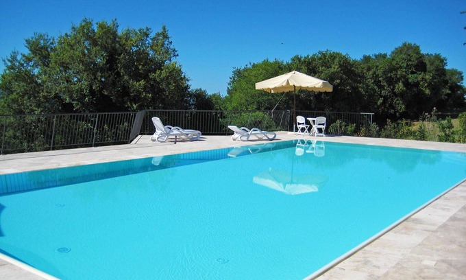 Volterra Apartment | Cosy apartment for 4 guests with WIFI, pool, TV and pets allowed, close to San Gimignano
