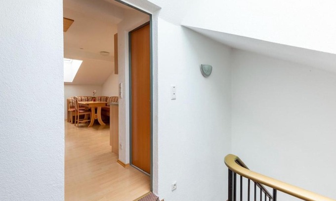 Ladis Apartment | Cosy apartment in Ladis with balcony and view