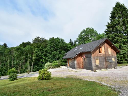 Liezey Ski Chalet | Cosy chalet in Li zey with countryside views