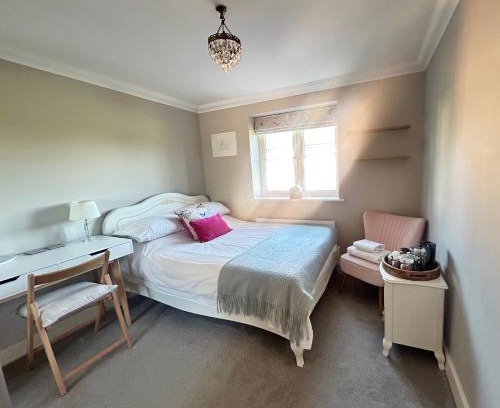 Lytchett Matravers House | Cosy room near Poole, Dorset