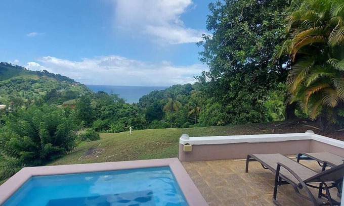 Vieille Case Cottage | Cottage#4 The Mangosteen Cottage.nn