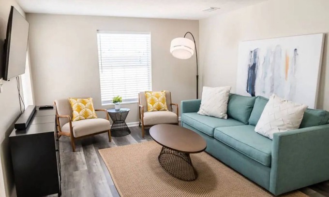 Pretty Bayou Cottage | Cottage At Kingspoint *Newly Renovated*
