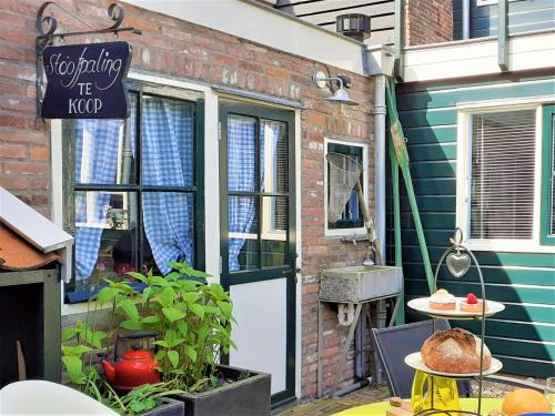 Edam House | Cottage in Edam near IJsselmeer Lake