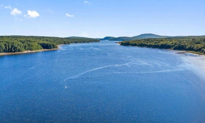 Winterport Cottage | Cottage On the Cove - Gorgeous Waterviews by Acadia