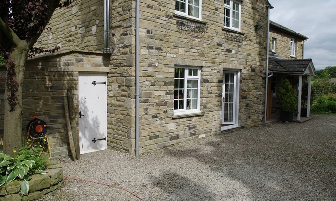 West Burton Apartment | Country Hideaways | Beck Side | West Burton