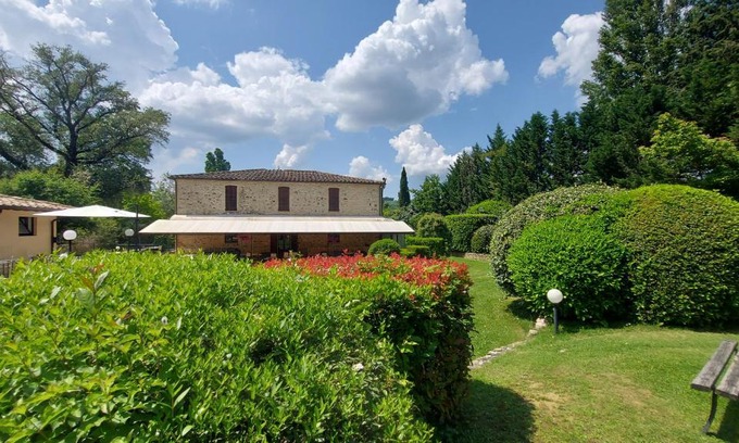 Montelovesco House | Country Hotel Poggiomanente
