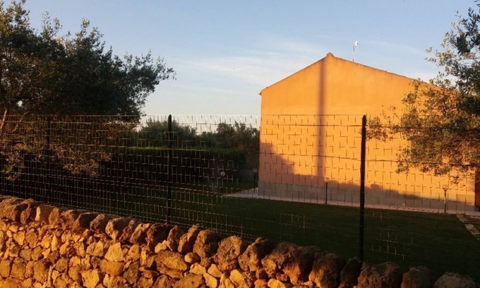 Noto Cottage | Country house with pool, renovated and well furnished