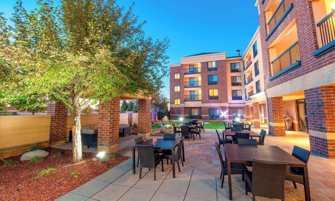 Meridian Hotel | Courtyard by Marriott Denver South/Park Meadows Mall