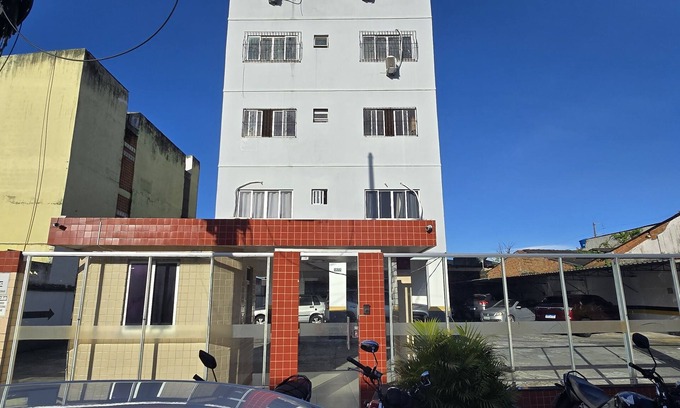 Guama Apartment | Cozy 2-bedroom apartment in charming Guamá Belém with WiFi, AC