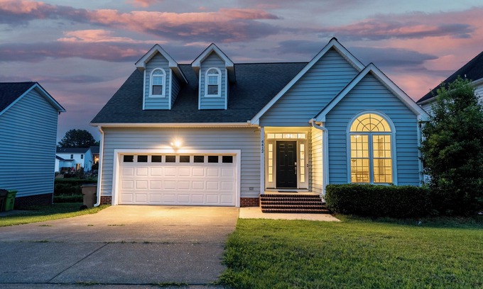 Northeast Raleigh House | Cozy 4-bedroom Raleigh Retreat. Home Theater. Furnished Deck. 15 min to Downtown