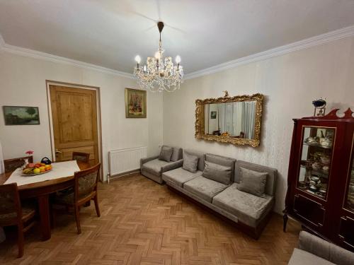 Chugureti Apartment | cozy and center