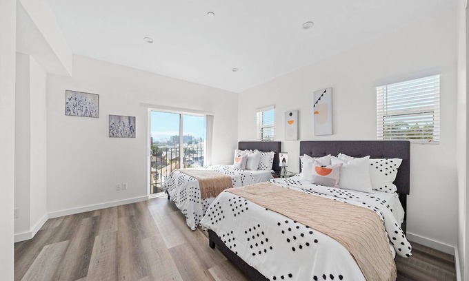 Rampart Village House | Cozy Bedroom Los Angeles
