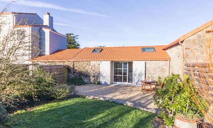 Pornic Cottage | Cozy Countryside Gîte Near Pornic with Garden & WiFi