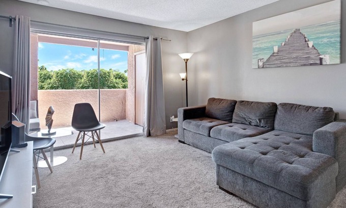 Mesa Grande Condo | Cozy Cubs Condo Walking Distance to the Chicago Cubs Spring Training Stadium