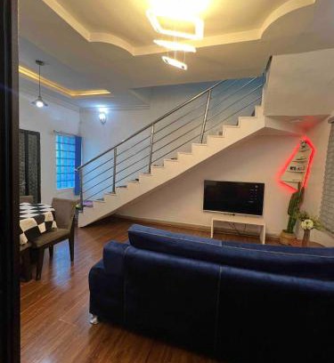 Ojokoro House | Cozy Duplex with garden