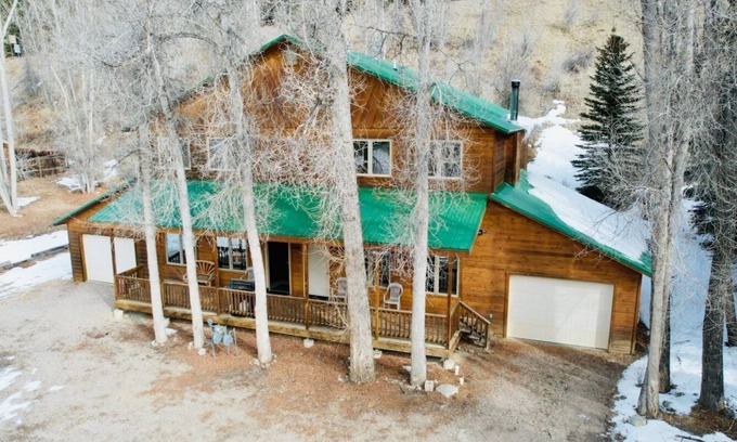 Red River House | Cozy Six Bedroom Home Red River, NM