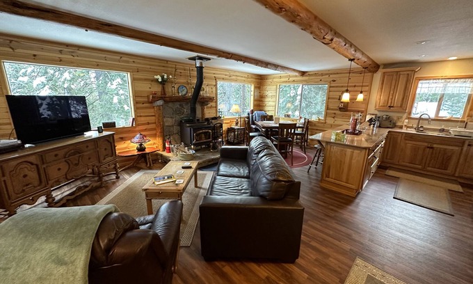 Ponderosa Cabin | Cozy two bedroom cabin with hearty Firewood Stove/Game Room