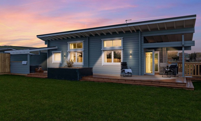 Braunton House | Croftner, Great Field Lodges - a lodge that sleeps 2 guests in 1 bedroom