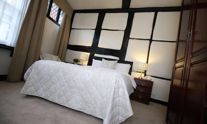 Nantwich Hotel | Crown Hotel