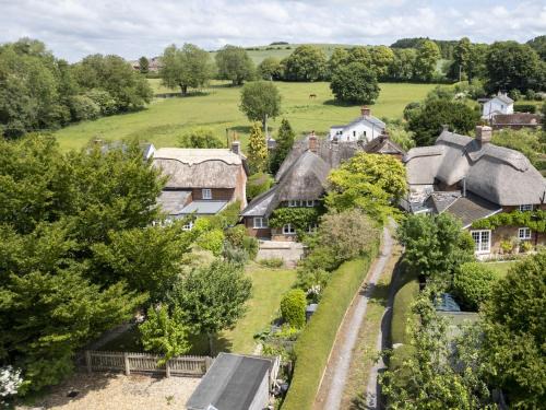New Forest District House | Cruck Cottage
