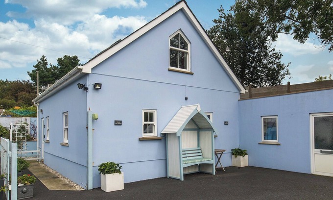 Laugharne Cottage | Cwtch @ Forge Cottage