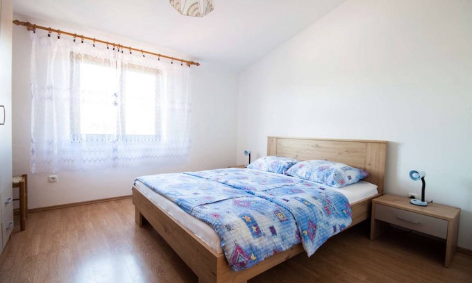 Monterol Apartment | DARA house with apartments / Dara4 APARTMENT