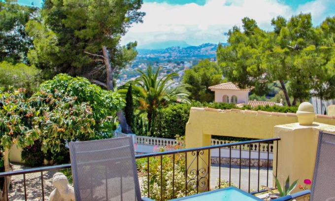 Paichi Apartment | David - holiday bungalow with pool in Teulada