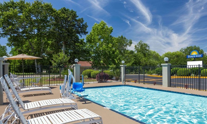 Blakely Hotel | Days Inn by Wyndham Blakely