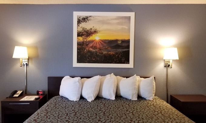 Camilla Hotel | Days Inn by Wyndham Camilla