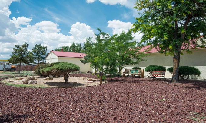 Allison Hotel | Days Inn by Wyndham Gallup