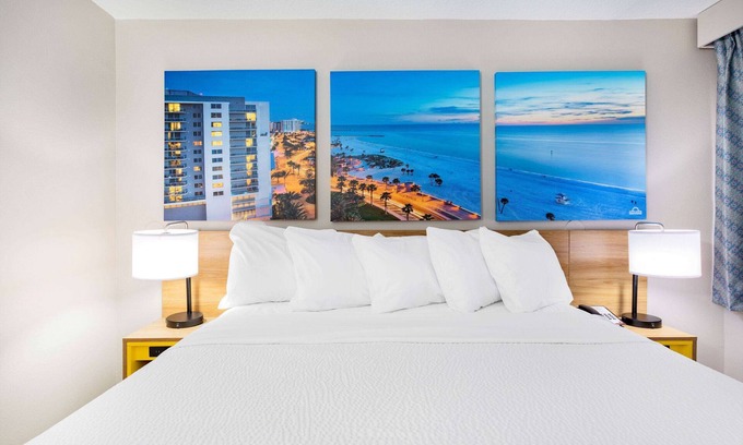 Fern Park Hotel | Days Inn by Wyndham N Orlando/Casselberry
