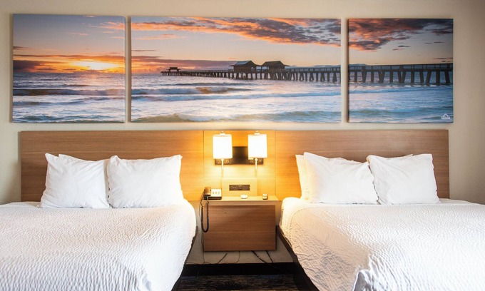 Troy Hotel | Days Inn by Wyndham Troy