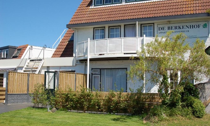 Nes Apartment | De Berkenhof