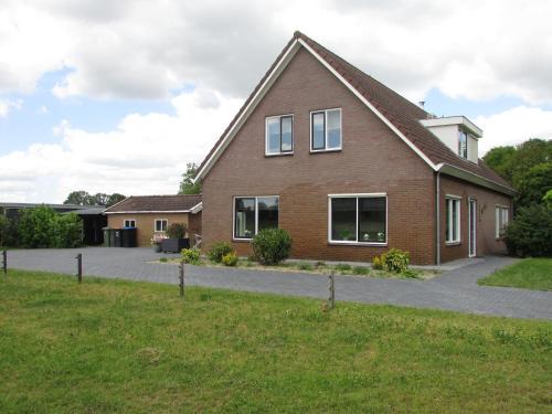 Municipality of Deventer House | De Steerne, mooie plek aan het Overijssels kanaal.