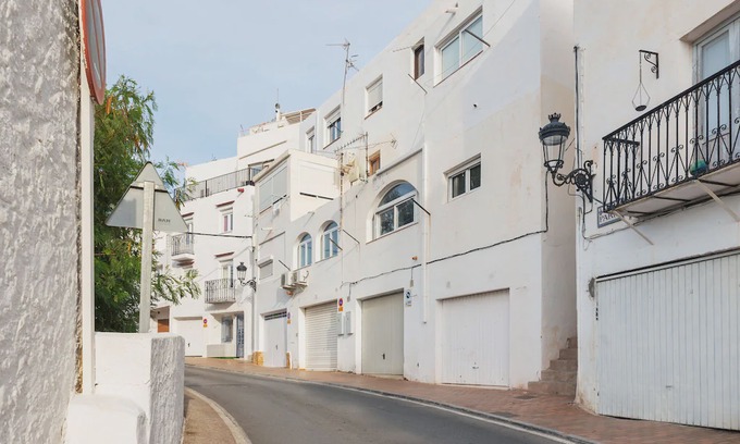Mojacar Apartment | Delightful Apartment in Mojácar with Balcony