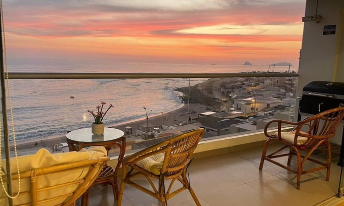 Coastal Region Apartment | 𝐃𝐄𝐏𝐀 𝐂𝐎𝐍 𝐄𝐒𝐏𝐄𝐂𝐓𝐀𝐂𝐔𝐋𝐀𝐑 𝐕𝐈𝐒𝐓𝐀 𝐀𝐋 𝐌𝐀𝐑🌅 Punta Hermosa